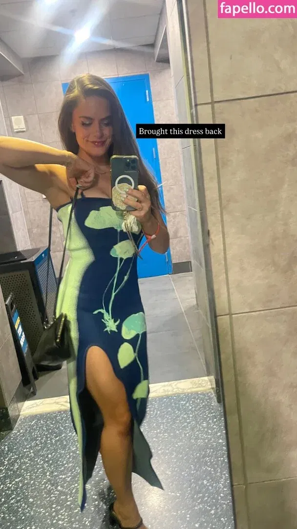 Sara Hopkins Onlyfans Photo Gallery 