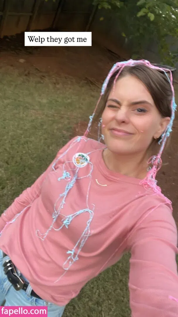 Sara Hopkins Onlyfans Photo Gallery 