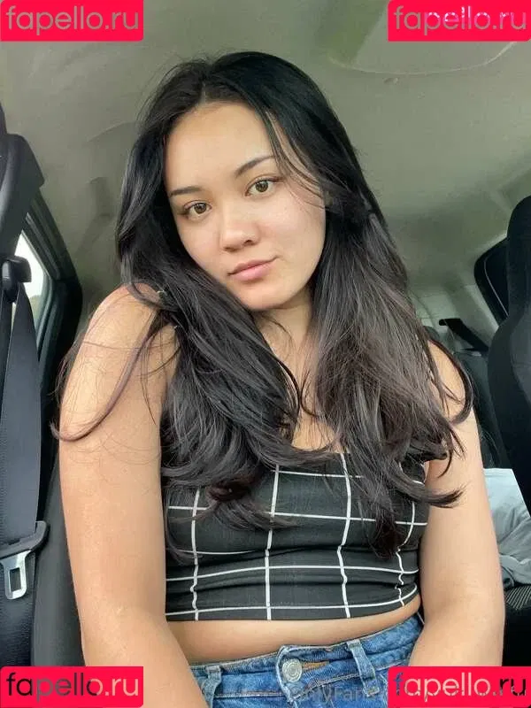 Yuki Waifu Onlyfans Photo Gallery 