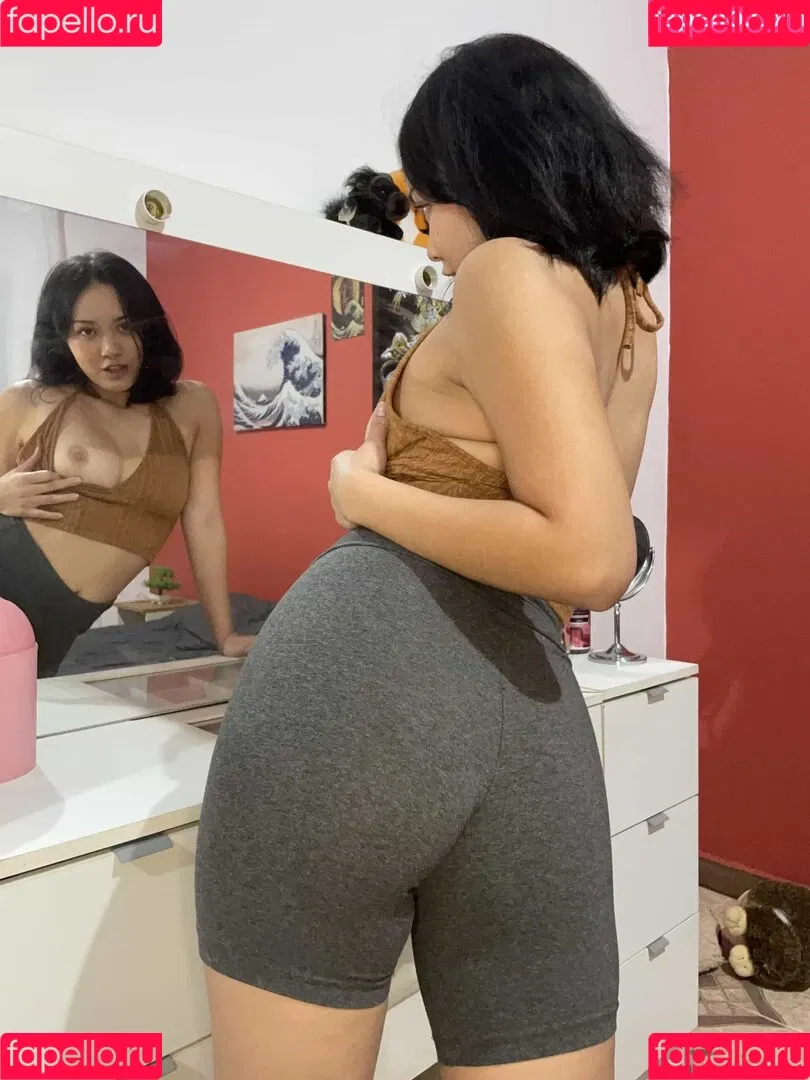Yuki Waifu Onlyfans Photo Gallery 