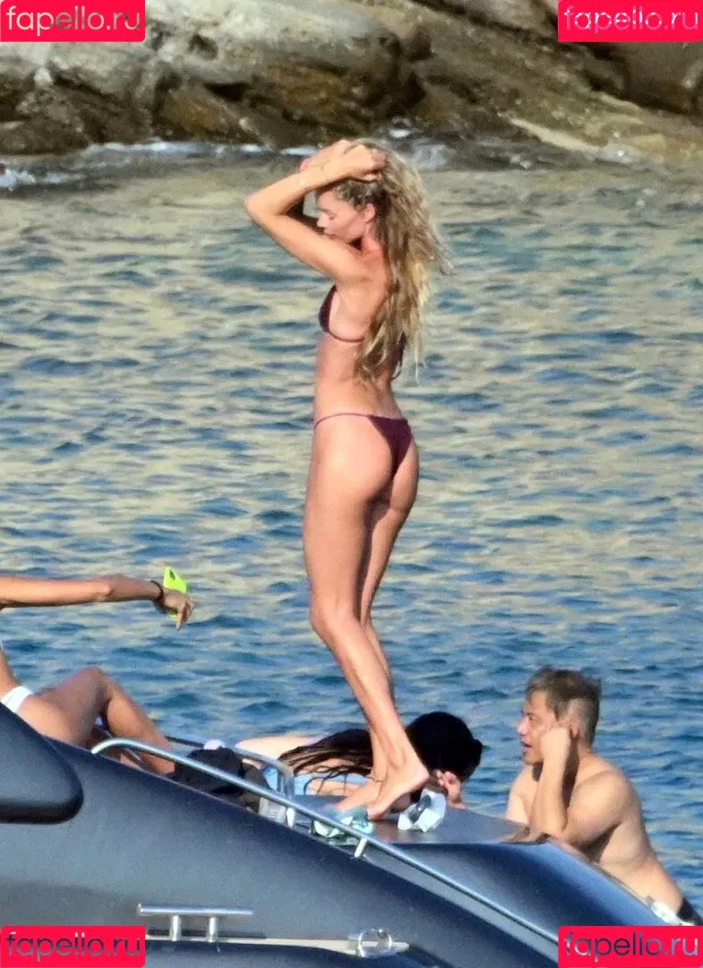 Doutzen Kroes Onlyfans Photo Gallery 