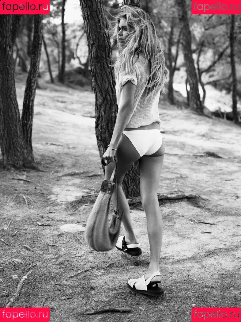 Doutzen Kroes Onlyfans Photo Gallery 