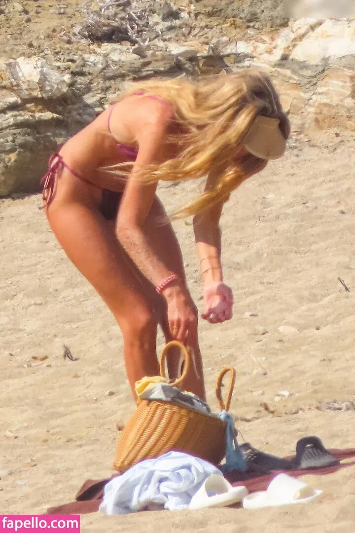 Doutzen Kroes Onlyfans Photo Gallery 