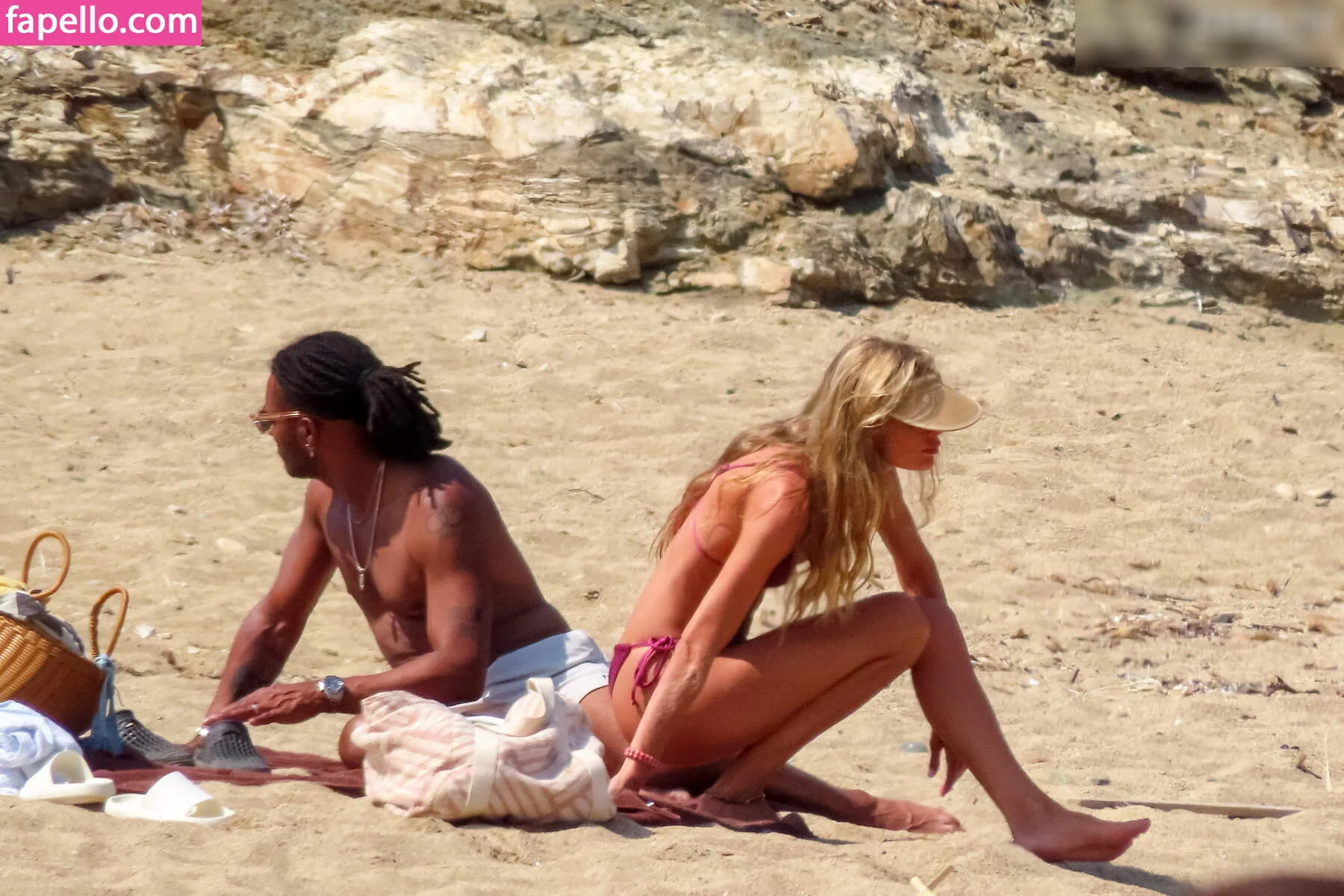 Doutzen Kroes Onlyfans Photo Gallery 