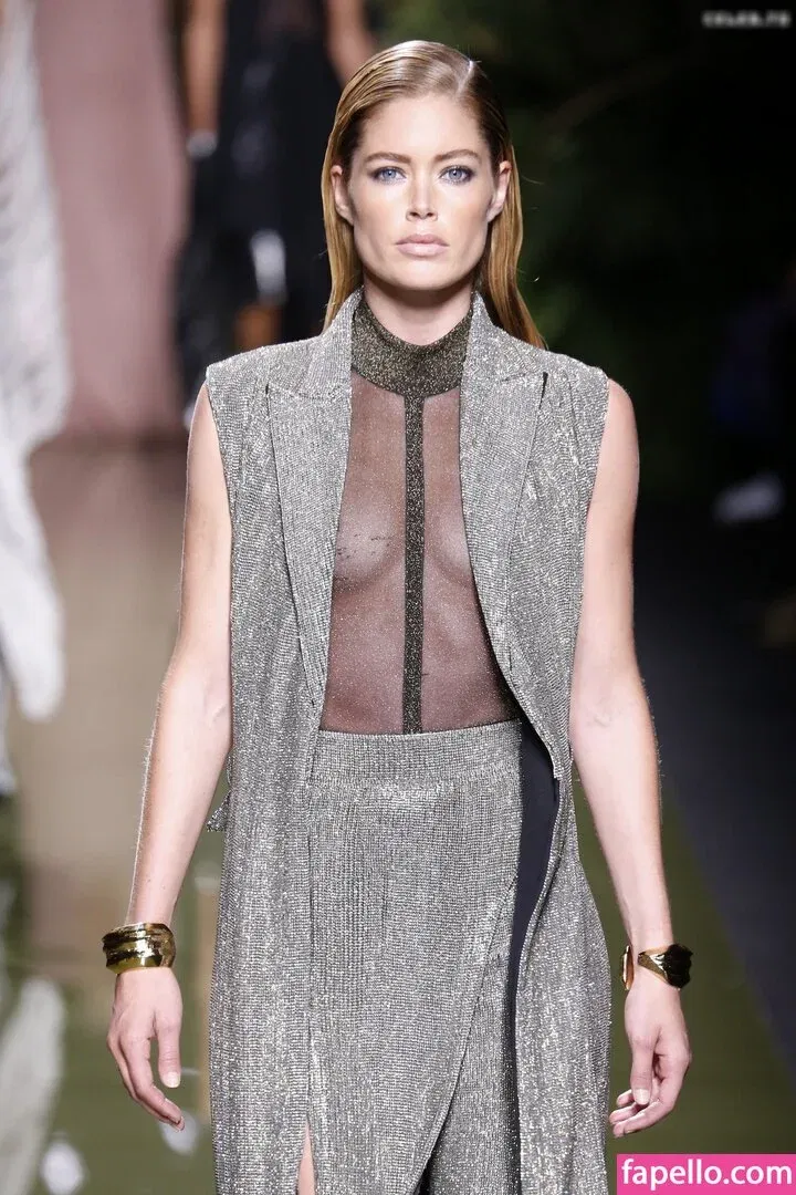 Doutzen Kroes Onlyfans Photo Gallery 