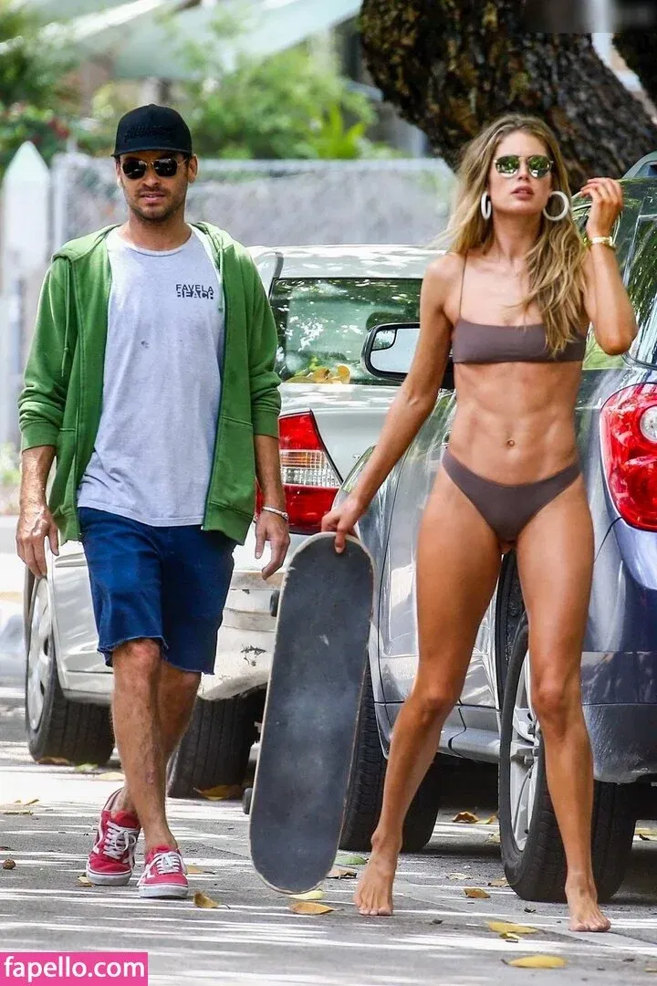 Doutzen Kroes Onlyfans Photo Gallery 