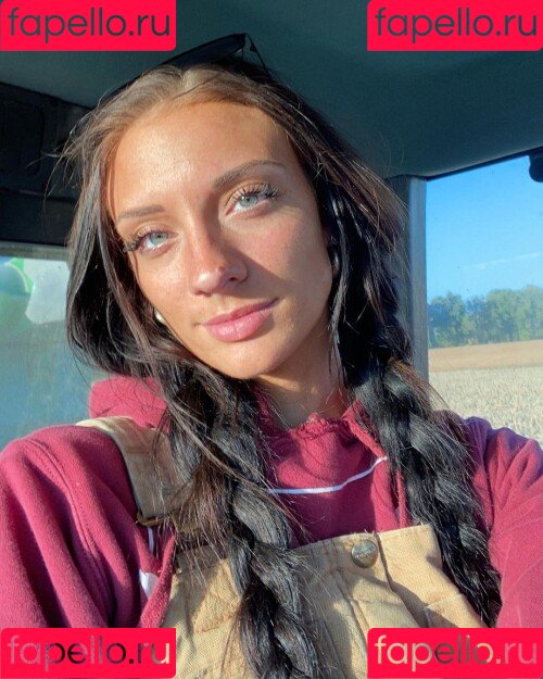 thefarmergrayce Onlyfans Photo Gallery 