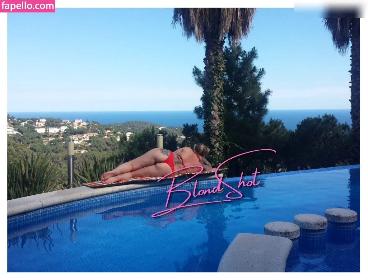 Blond_Shot Onlyfans Photo Gallery 