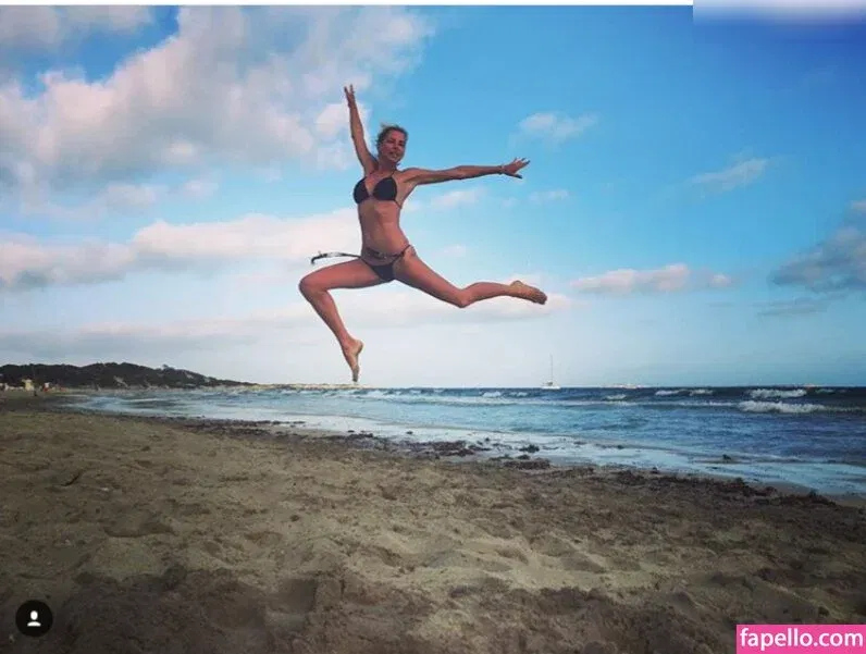 Giulia Siegel Onlyfans Photo Gallery 