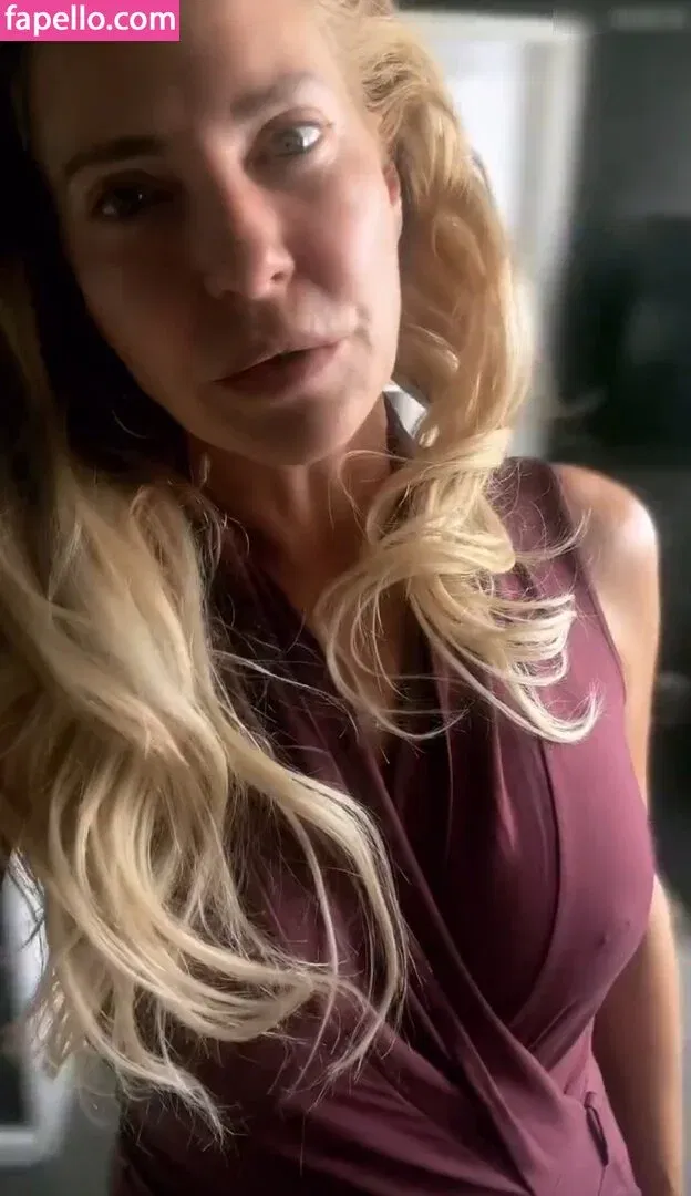 Giulia Siegel Onlyfans Photo Gallery 