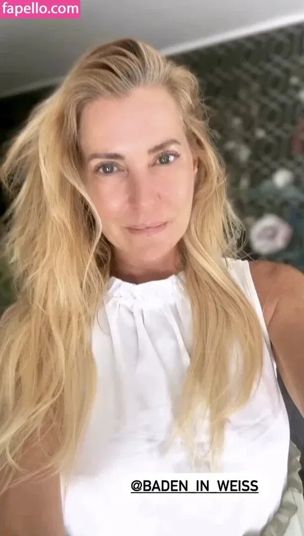 Giulia Siegel Onlyfans Photo Gallery 