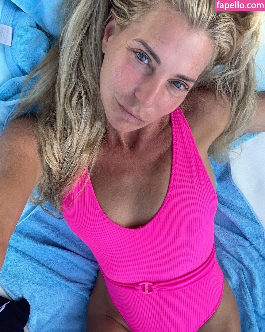 Giulia Siegel Onlyfans Photo Gallery 