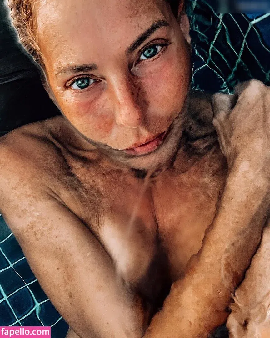 Giulia Siegel Onlyfans Photo Gallery 