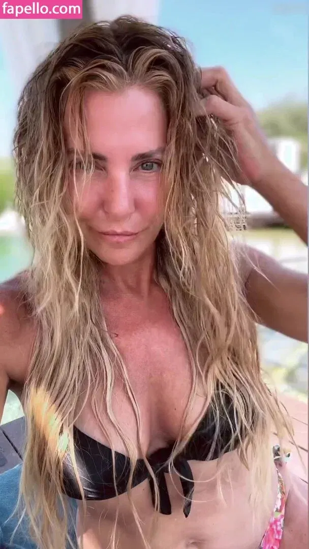 Giulia Siegel Onlyfans Photo Gallery 