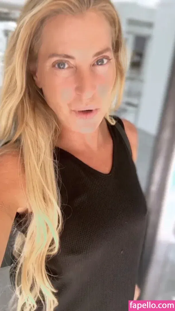 Giulia Siegel Onlyfans Photo Gallery 