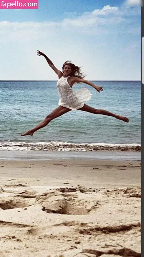 Giulia Siegel Onlyfans Photo Gallery 