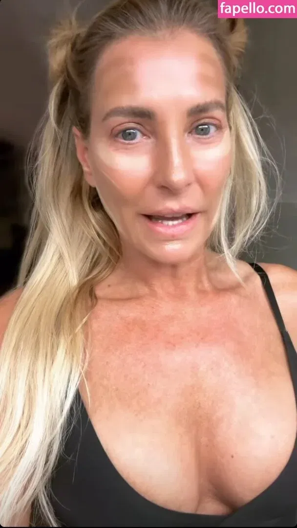 Giulia Siegel Onlyfans Photo Gallery 