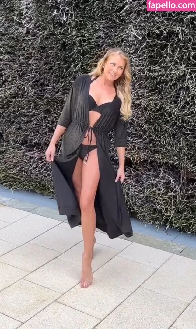 Giulia Siegel Onlyfans Photo Gallery 