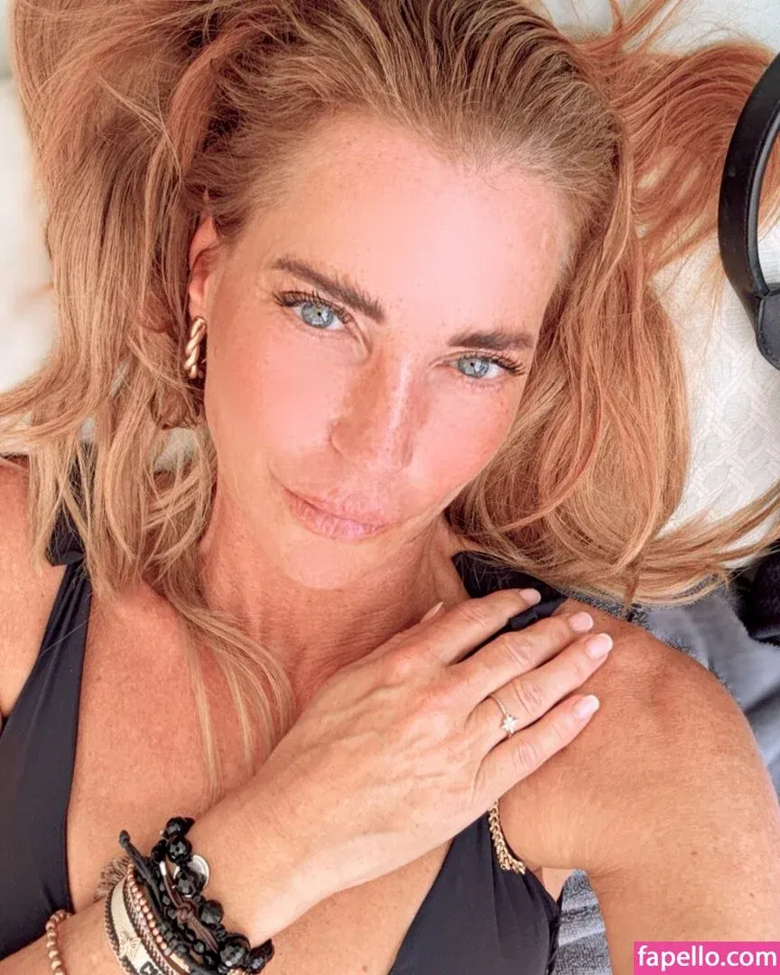 Giulia Siegel Onlyfans Photo Gallery 