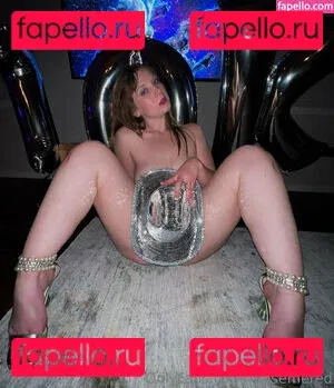 musemered Onlyfans Photo Gallery 