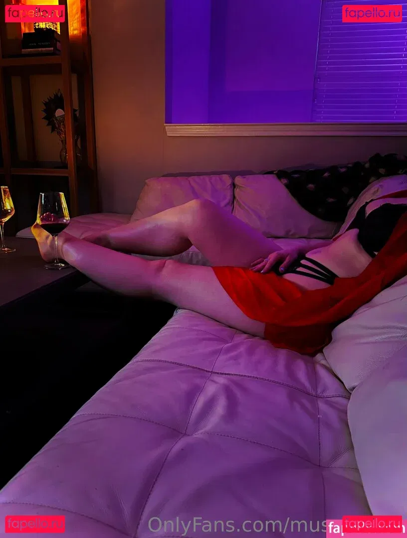 musemered Onlyfans Photo Gallery 