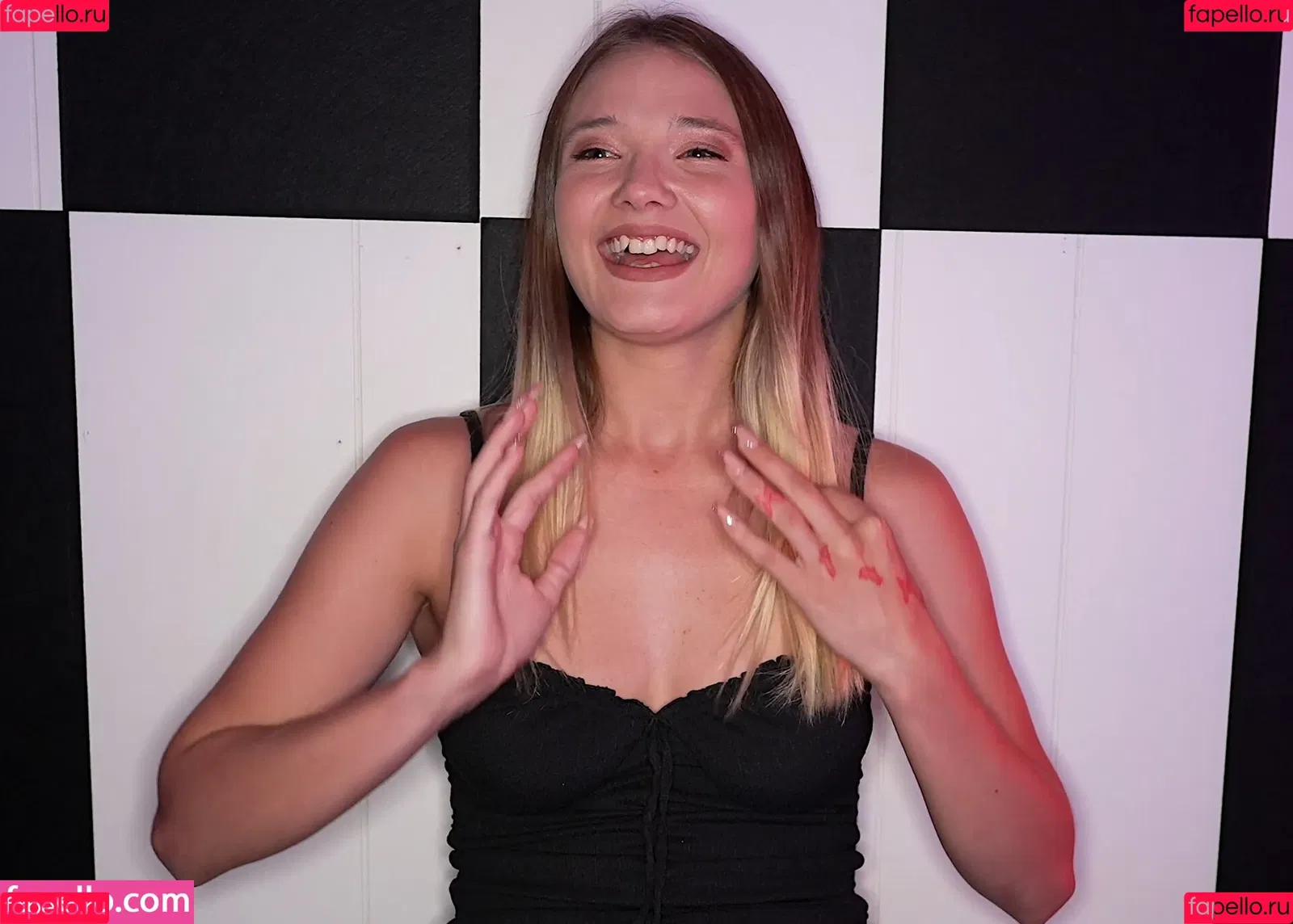 Gloryhole Swallow Onlyfans Photo Gallery 