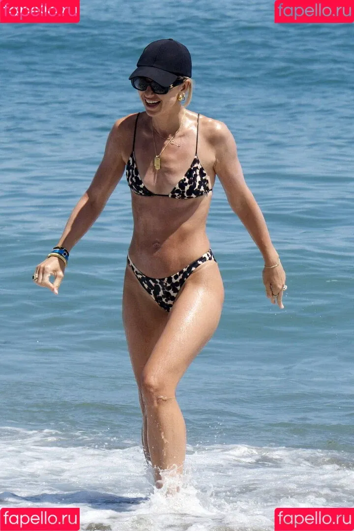 Vogue Williams Onlyfans Photo Gallery 