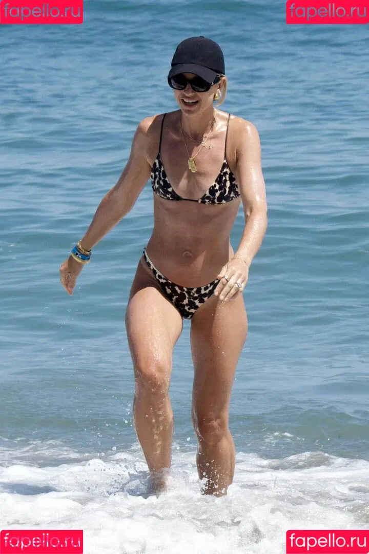 Vogue Williams Onlyfans Photo Gallery 