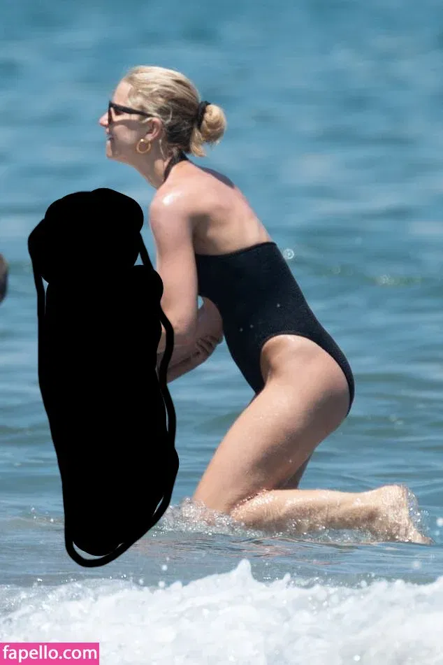 Vogue Williams Onlyfans Photo Gallery 