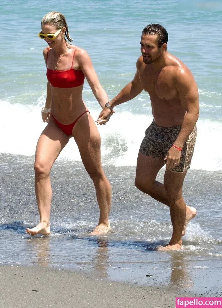 Vogue Williams Onlyfans Photo Gallery 