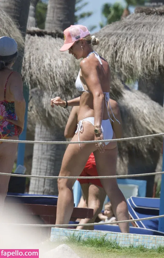 Vogue Williams Onlyfans Photo Gallery 