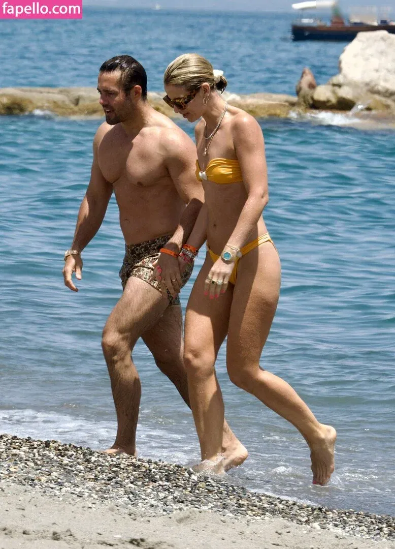 Vogue Williams Onlyfans Photo Gallery 