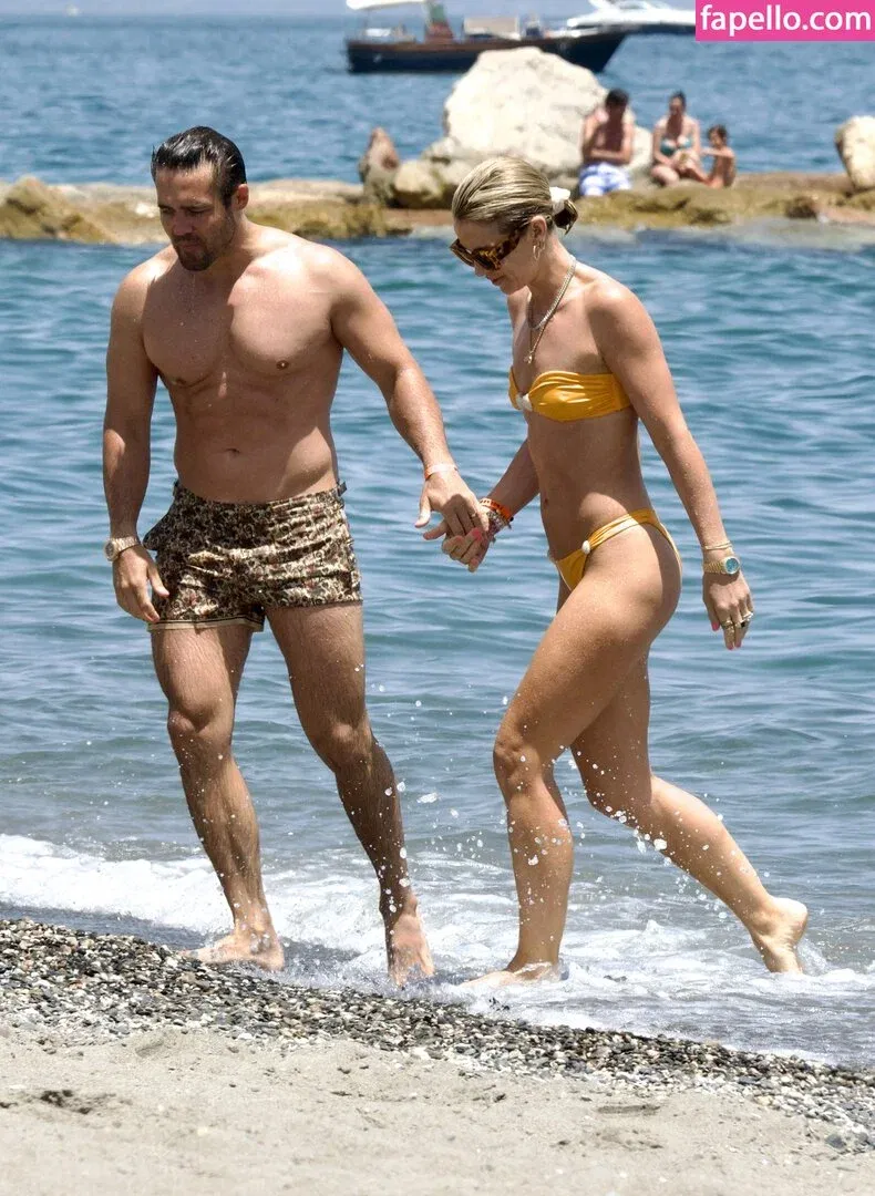 Vogue Williams Onlyfans Photo Gallery 