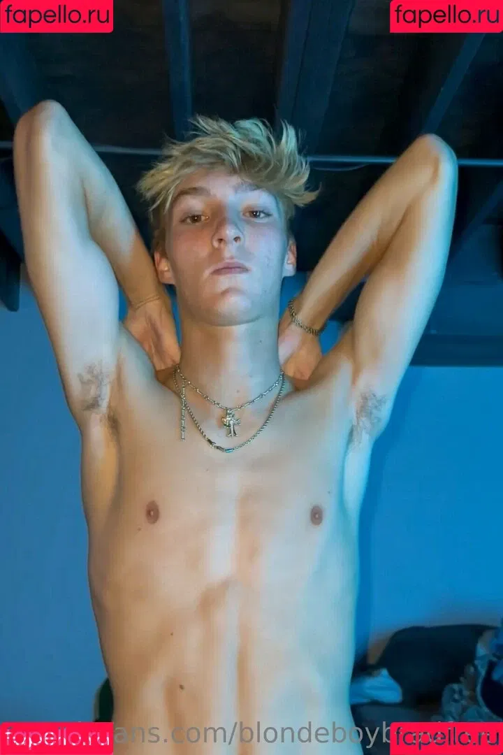 blondeboybradfree Onlyfans Photo Gallery 