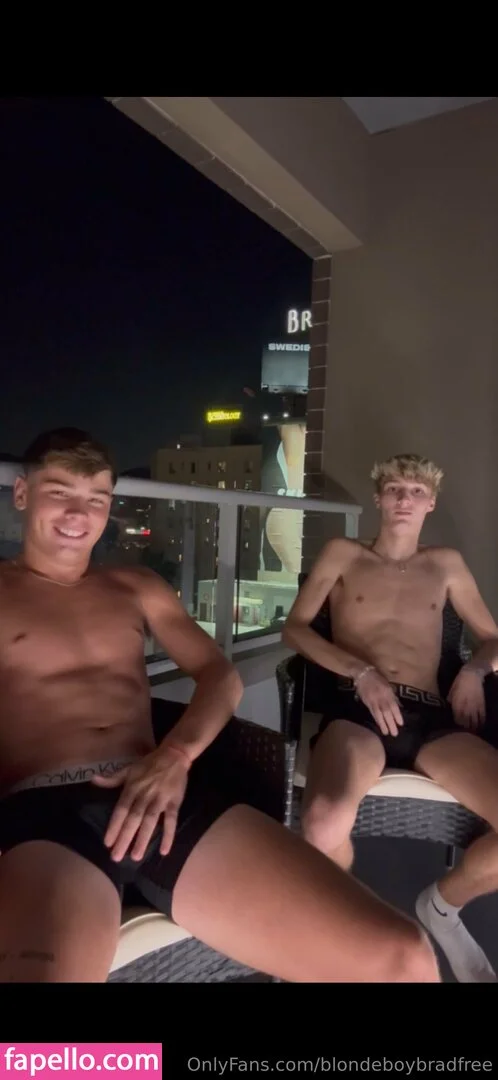 blondeboybradfree Onlyfans Photo Gallery 