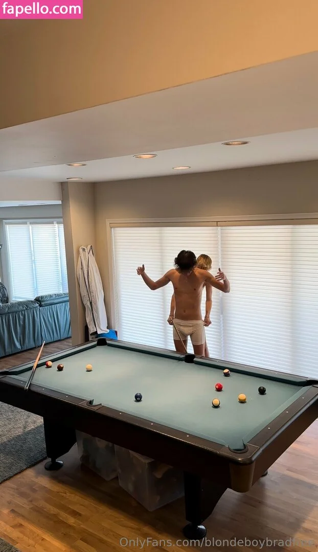 blondeboybradfree Onlyfans Photo Gallery 