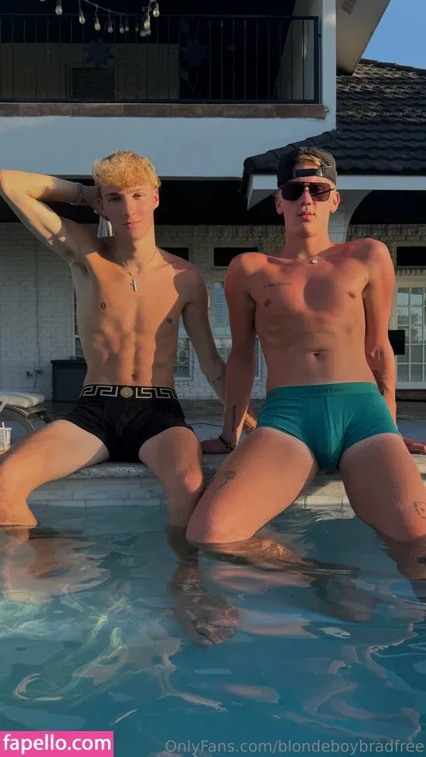 blondeboybradfree Onlyfans Photo Gallery 