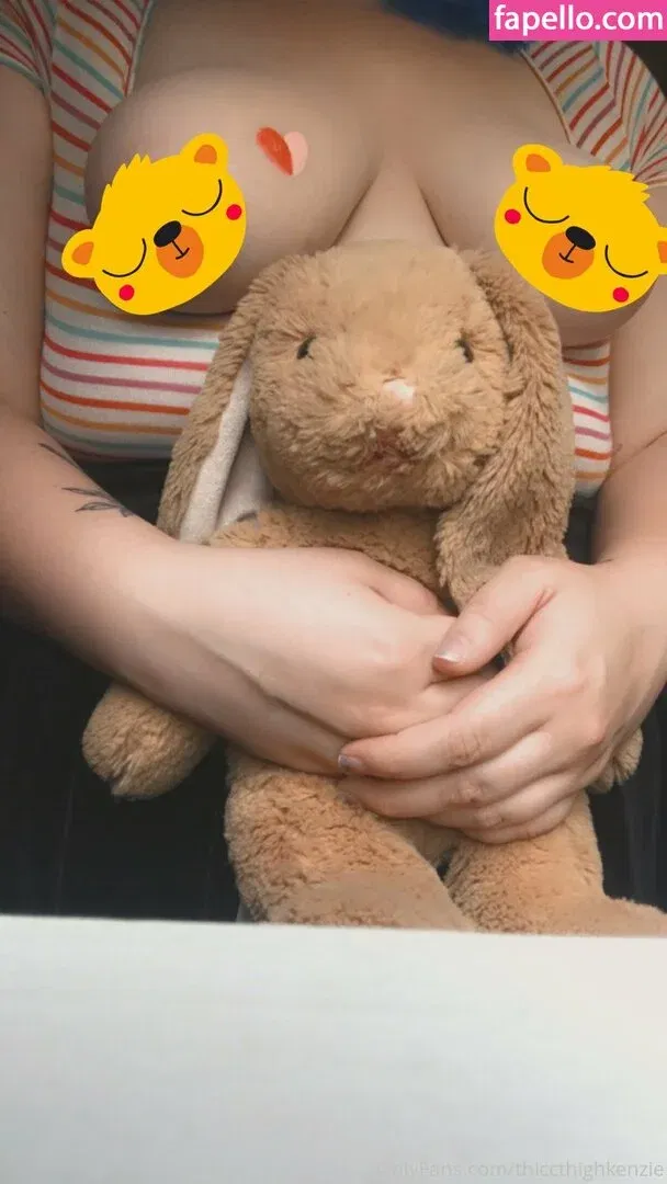 thiccthighkenzie Onlyfans Photo Gallery 