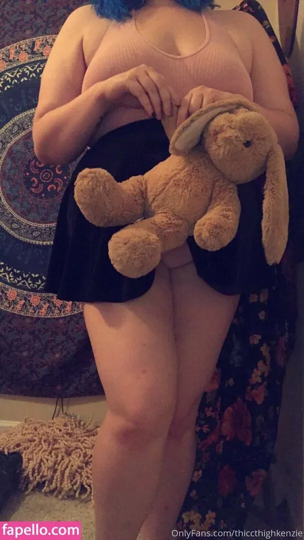 thiccthighkenzie Onlyfans Photo Gallery 