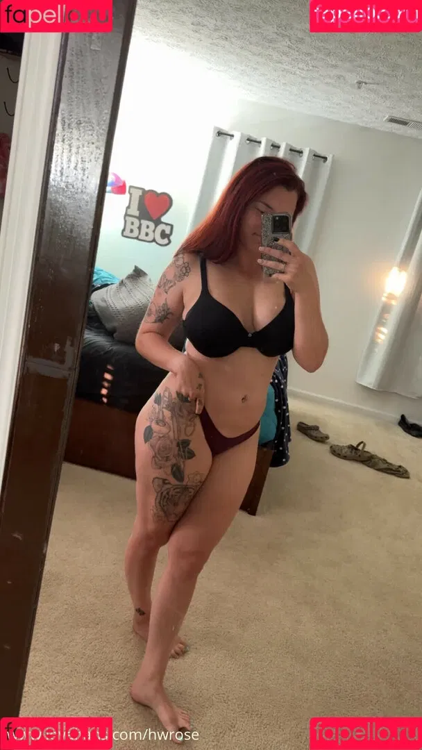 redrosebb Onlyfans Photo Gallery 