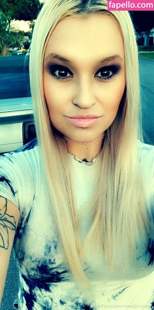 redrosebb Onlyfans Photo Gallery 