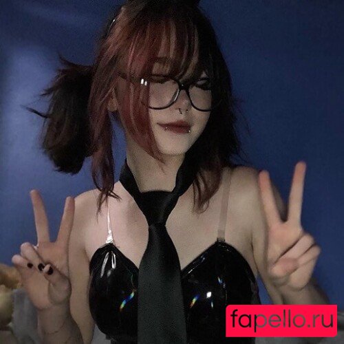 beehasleft Nude Onlyfans Photo 20