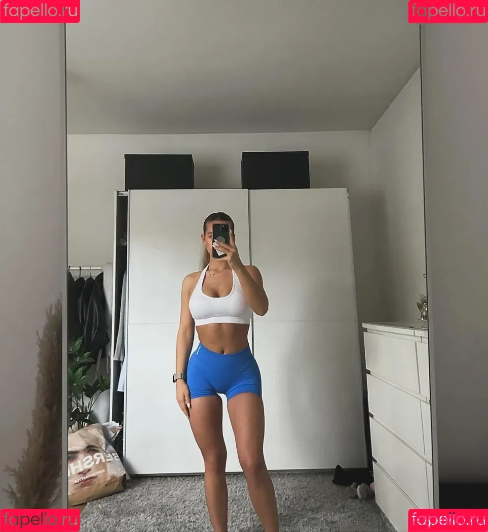 Lilly Solterbeck Onlyfans Photo Gallery 