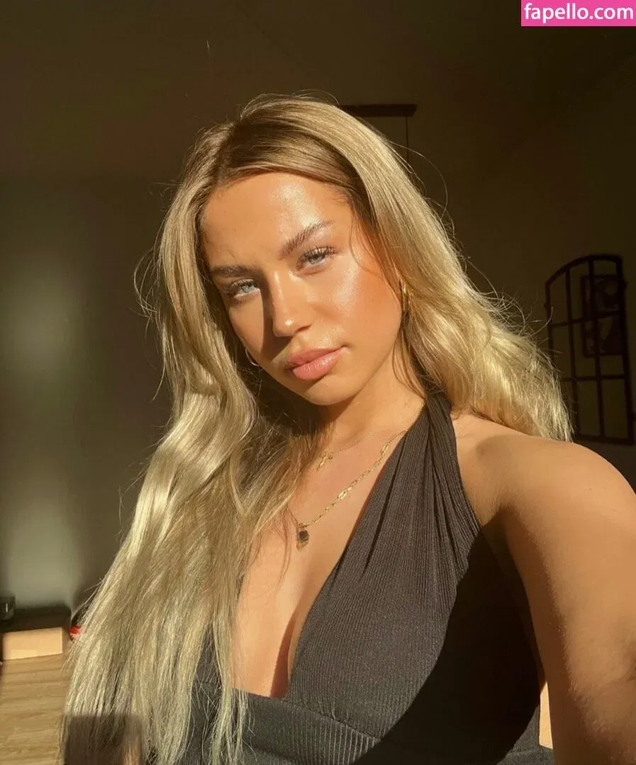 Lilly Solterbeck Onlyfans Photo Gallery 