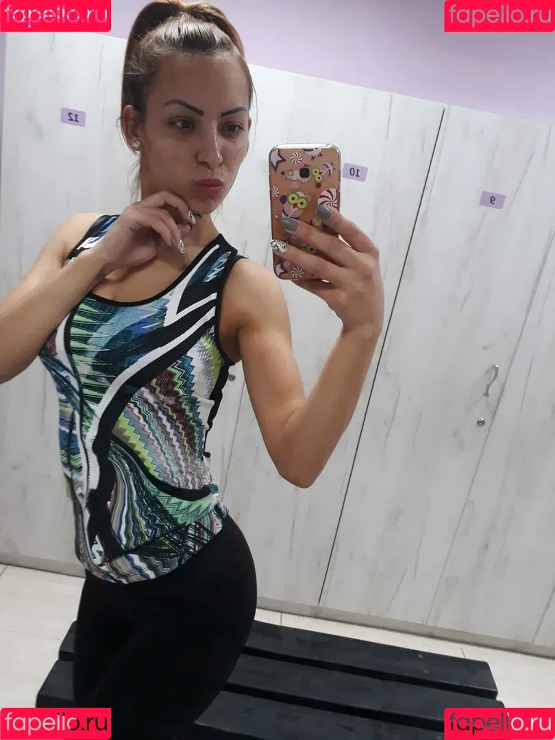Marinela Adalbertova Onlyfans Photo Gallery 
