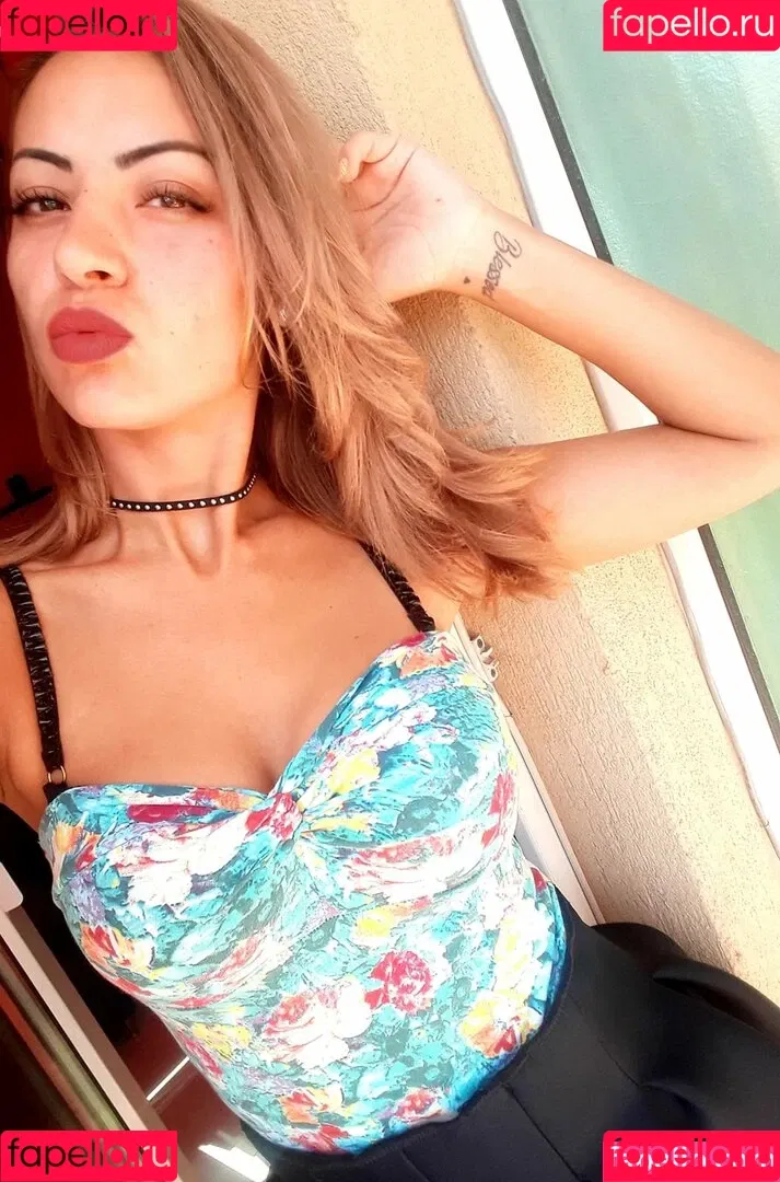 Marinela Adalbertova Onlyfans Photo Gallery 