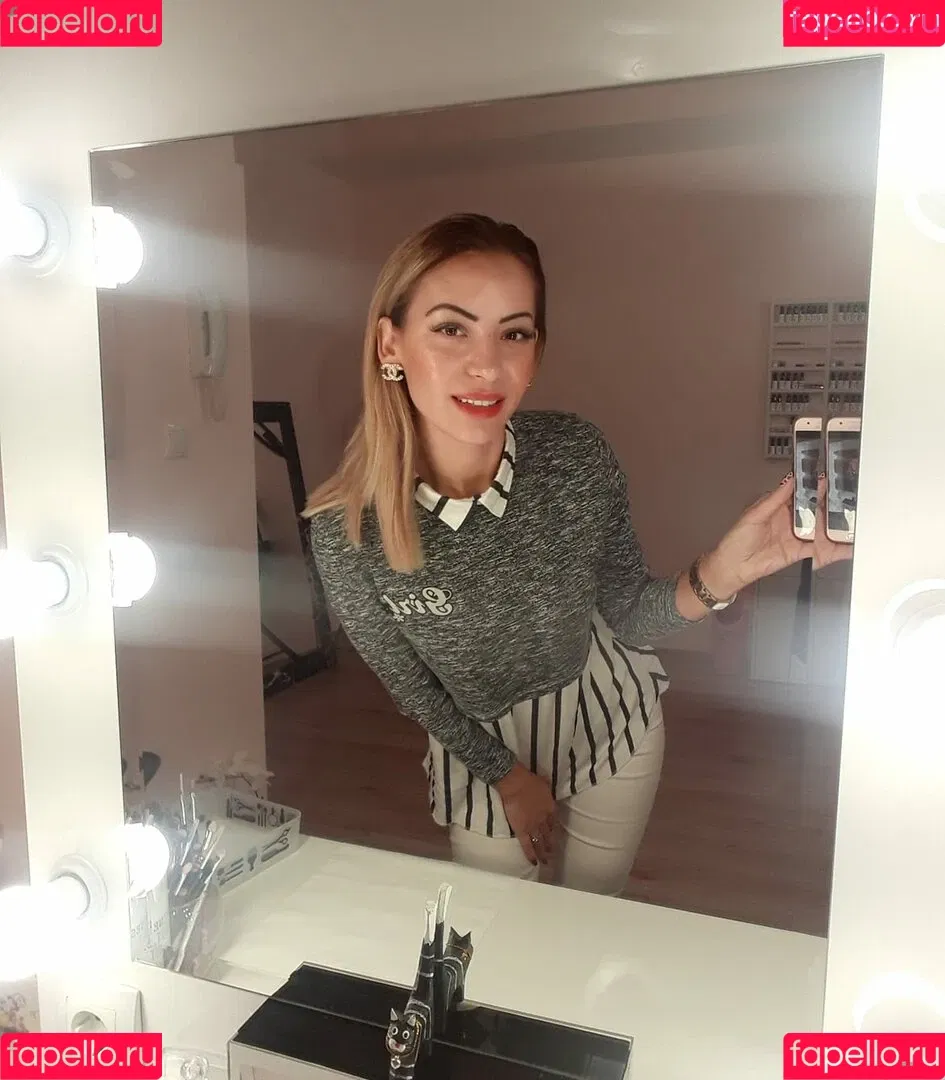 Marinela Adalbertova Onlyfans Photo Gallery 