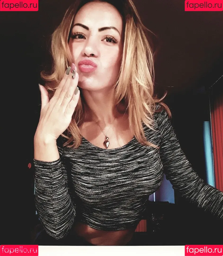 Marinela Adalbertova Onlyfans Photo Gallery 
