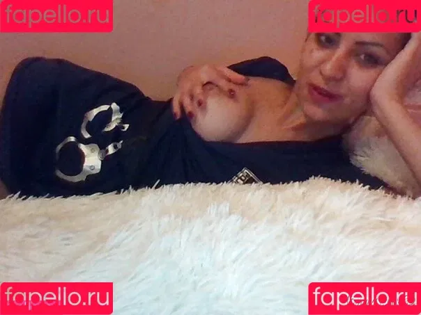 Marinela Adalbertova Onlyfans Photo Gallery 