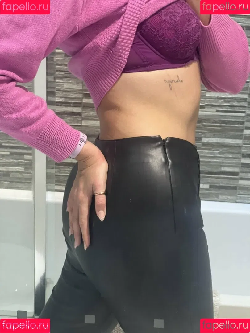 Stacey Lodge Onlyfans Photo Gallery 